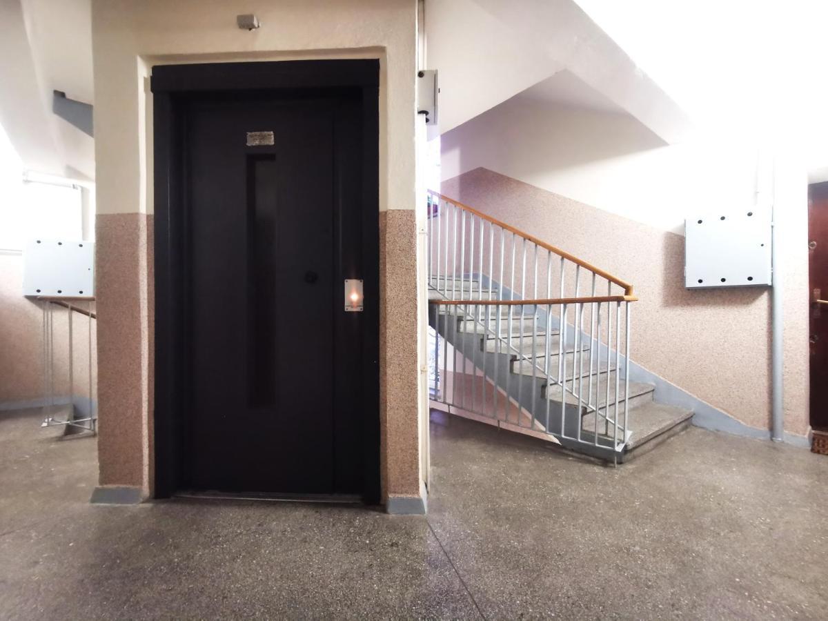 Nozownicza Apartment ~ Self Check-In 24H ~ Lift Wrocław Buitenkant foto